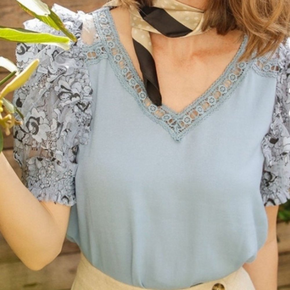 Umgee Blue Lace Top